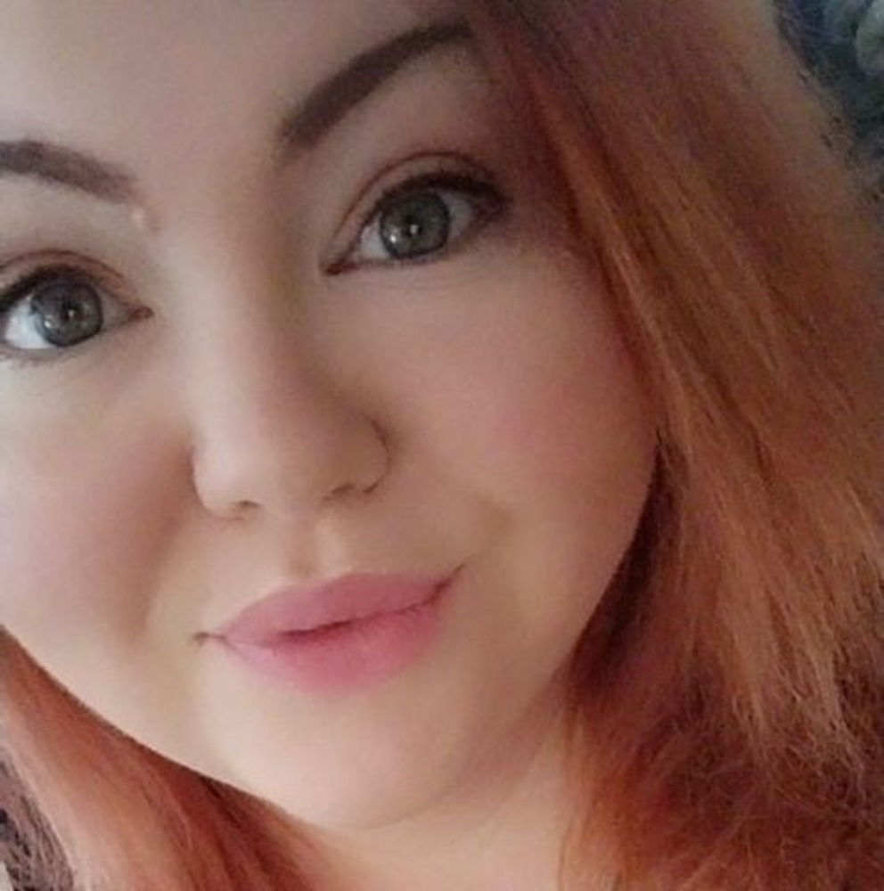 Meet your Posher, Karrie rae